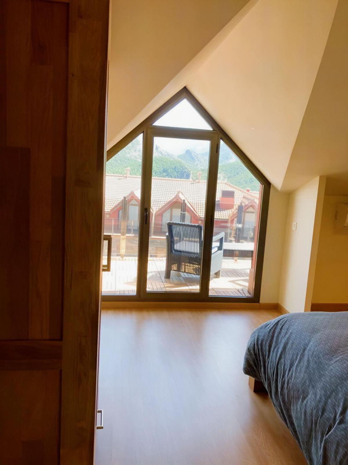 Apartament Duplex Amb Vistes Al Pirineu Catala Coll de Nargó Eksteriør billede